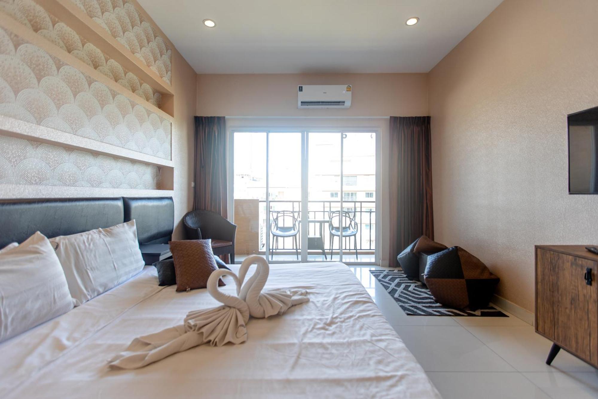 Sun Sky Resort Near Beach Jomtien Beach Eksteriør billede